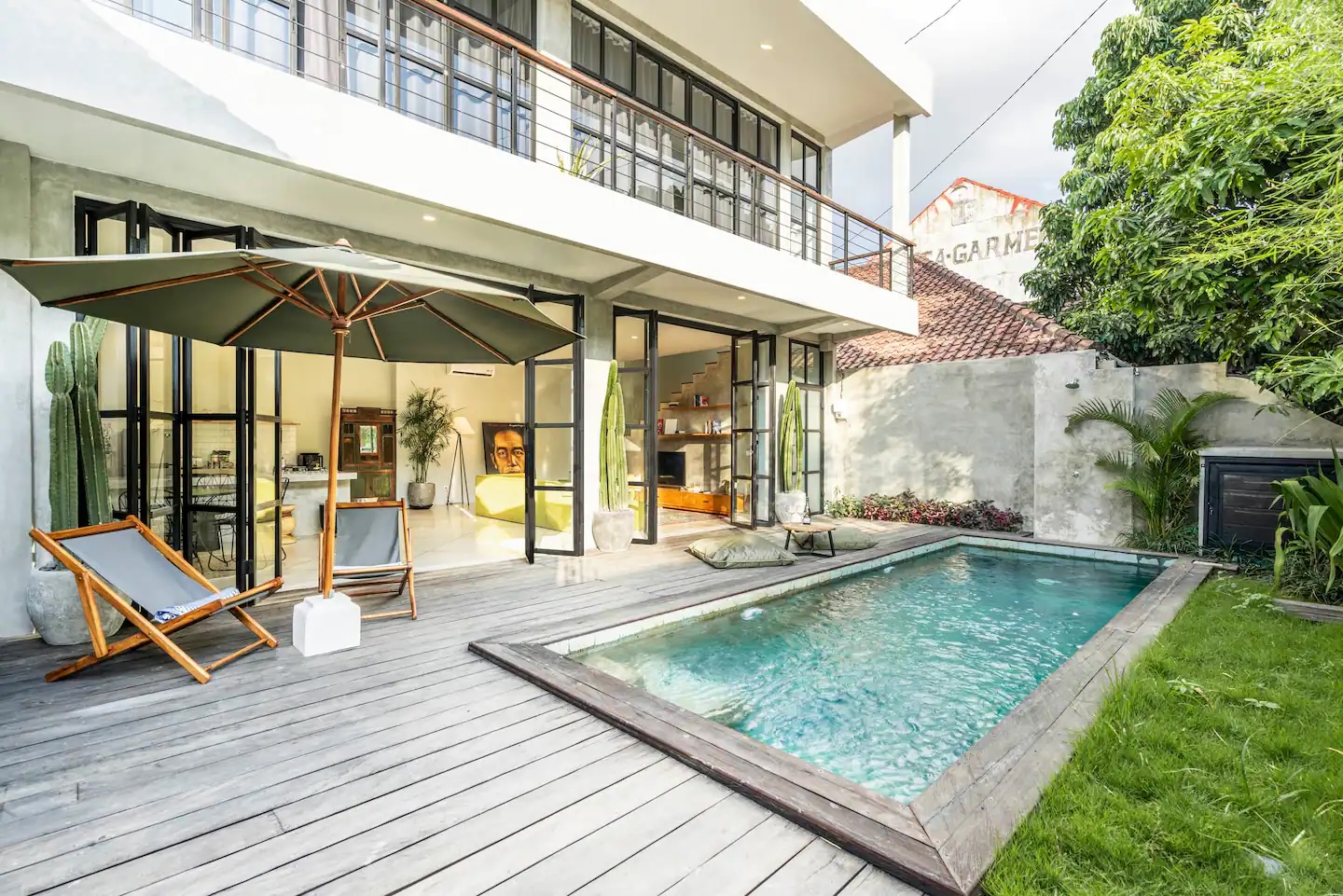 Perfect indoor & outdoor living